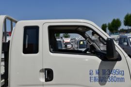 跨越者D5&nbsp;载货车外观                                                图片