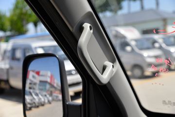 ������Խ��D5 ���ʰ� 1.6L 122���� 3.05���Ű�����С��(����)(SC1034UDW6B1)ͼƬ