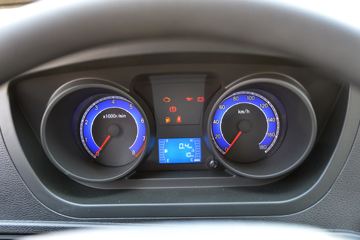 ������Խ��D5 ���ʰ� 1.6L 122���� 3.05���Ű�����С��(����)(SC1034UDW6B1)ͼƬ