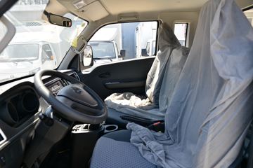 ������Խ��D5 ���ʰ� 1.6L 122���� 3.05���Ű�����С��(����)(SC1034UDW6B1)ͼƬ