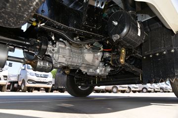 ������Խ��D5 ���ʰ� 1.6L 122���� 3.05���Ű�����С��(����)(SC1034UDW6B1)ͼƬ