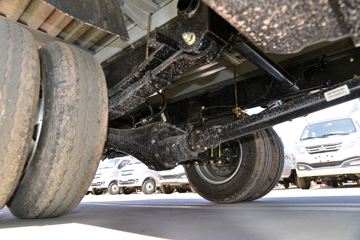 ������Խ��D5 ���ʰ� 1.6L 122���� 3.05���Ű�����С��(����)(SC1034UDW6B1)ͼƬ