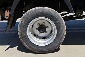 ������Խ��D5 ���ʰ� 1.6L 122���� 3.05���Ű�����С��(����)(SC1034UDW6B1)ͼƬ