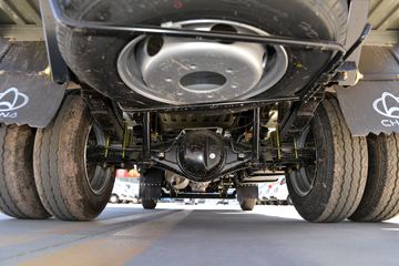 ������Խ��D5 ���ʰ� 1.6L 122���� 3.05���Ű�����С��(����)(SC1034UDW6B1)ͼƬ