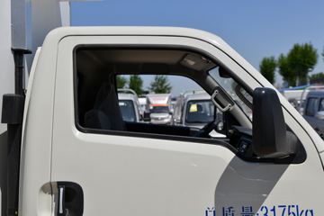 ������Խ��D5 PLUS ������ 1.6L 122���� ���� 3.64�׵�����س�(SC5034XLCUFD6B2)ͼƬ