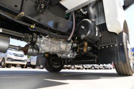 跨越者D5&nbsp;冷藏车底盘图片