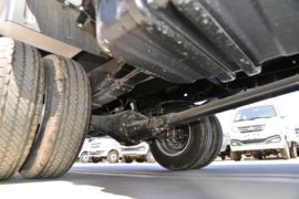 跨越者D5&nbsp;冷藏车底盘图片