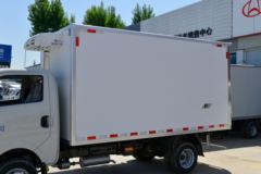 长安跨越者D5 PLUS 舒适型 1.6L 122马力 汽油 3.64米单排冷藏车(SC5034XLCUFD6B2)