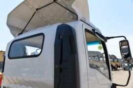 德龙K3000&nbsp;载货车外观                                                图片