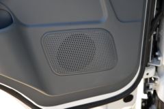 陕汽轻卡 德龙K3000 轻量化 120马力 4.18米单排仓栅式轻卡(国六)(YTQ5041CCYKH331)