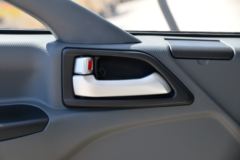 陕汽轻卡 德龙K3000 轻量化 120马力 4.18米单排仓栅式轻卡(国六)(YTQ5041CCYKH331)