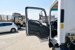 陕汽轻卡 德龙K3000 轻量化 120马力 4.18米单排仓栅式轻卡(国六)(YTQ5041CCYKH331)