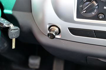 �������ó� ����X9 ���ذ� 150���� 4.15�׵�����ʽ�Ῠ(����)ͼƬ