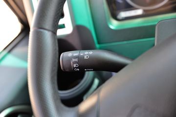 �������ó� ����X9 ���ذ� 150���� 4.15�׵�����ʽ�Ῠ(����)ͼƬ