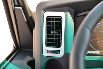 �������ó� ����X9 ���ذ� 150���� 4.15�׵�����ʽ�Ῠ(����)ͼƬ