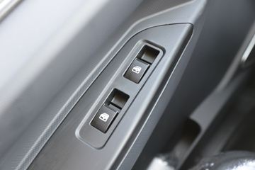 �������ó� ����X9 ���ذ� 150���� 4.15�׵�����ʽ�Ῠ(����)ͼƬ