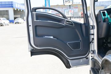 �������ó� ����X9 ���ذ� 150���� 4.15�׵�����ʽ�Ῠ(����)ͼƬ