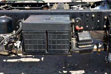 �������ó� ����X9 ���ذ� 150���� 4.15�׵�����ʽ�Ῠ(����)ͼƬ