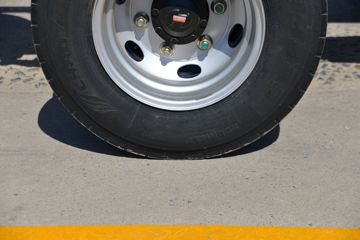 �������ó� ����X9 ���ذ� 150���� 4.15�׵�����ʽ�Ῠ(����)ͼƬ