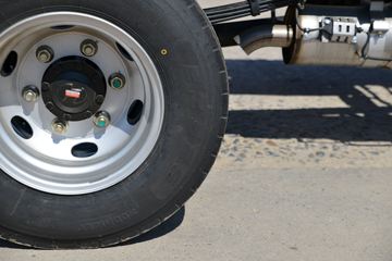 �������ó� ����X9 ���ذ� 150���� 4.15�׵�����ʽ�Ῠ(����)ͼƬ