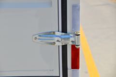 陕汽商用车 轩德X9 标载版 150马力 4.15米单排厢式轻卡(国六)(SX5040XXYNP6331)