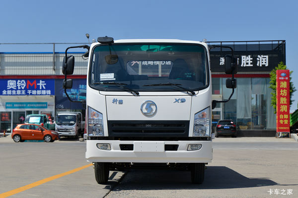 陕汽商用车 轩德X9 标准版 131马力 3.82米排半栏板轻卡(SX1041NP6331)