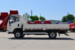 陕汽商用车 轩德X9 150马力 4X2 4.15米单排栏板轻卡(SX1040NP6331)