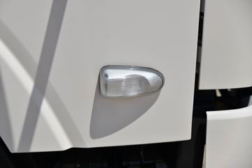 �������ó� ������9 ���˰� 150���� 4X2 4.15�׵��������Ῠ(����)ͼƬ