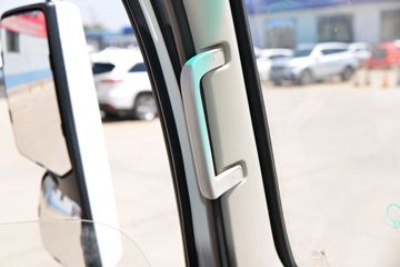 �������ó� ������9 ���˰� 150���� 4X2 4.15�׵��������Ῠ(����)ͼƬ