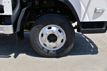 �������ó� ������9 ���˰� 150���� 4X2 4.15�׵��������Ῠ(����)ͼƬ