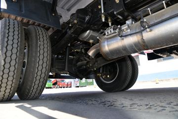 �������ó� ������9 ���˰� 150���� 4X2 4.15�׵��������Ῠ(����)ͼƬ