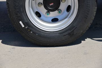 �������ó� ������9 ���˰� 150���� 4X2 4.15�׵��������Ῠ(����)ͼƬ