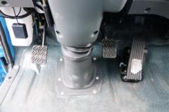 中国重汽成都商用车 腾狮 130马力 4X2 3.2米自卸车(国六)(CDW3044F321BFH)