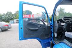 中国重汽成都商用车 腾狮 130马力 4X2 3.2米自卸车(国六)(CDW3044F321BFH)