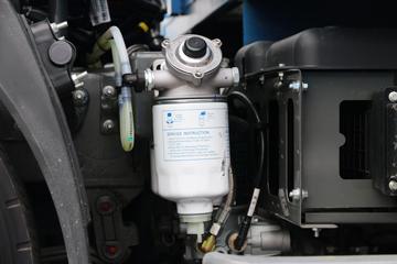 �й������ɶ����ó� ��ʨ 130���� 4X2 3.2����ж��(����)(CDW3044F321BFH)ͼƬ