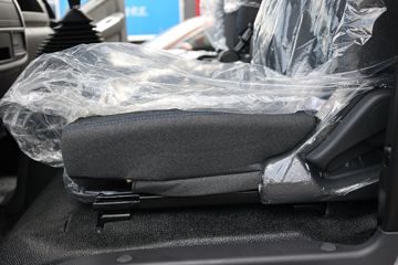 ���� ������D6-M ���ܰ��׼�� 140���� 4.2�׵�����ʽ�Ῠ(����)ͼƬ