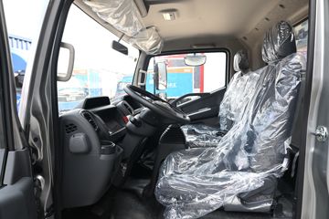 ���� ������D6-M ���ܰ��׼�� 140���� 4.2�׵�����ʽ�Ῠ(����)ͼƬ