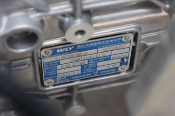 ���� ������D6-M ���ܰ��׼�� 140���� 4.2�׵�����ʽ�Ῠ(����)ͼƬ