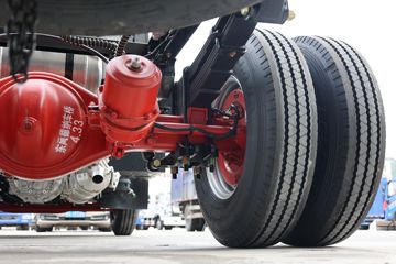 ���� ������D6-M ���ܰ��׼�� 140���� 4.2�׵�����ʽ�Ῠ(����)ͼƬ