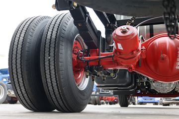 ���� ������D6-M ���ܰ��׼�� 140���� 4.2�׵�����ʽ�Ῠ(����)ͼƬ