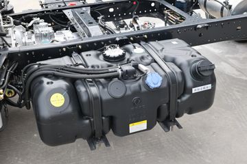 ���� ������D6-M ���ܰ��׼�� 140���� 4.2�׵�����ʽ�Ῠ(����)ͼƬ