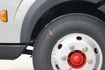 ���� ������D6-M ���ܰ��׼�� 140���� 4.2�׵�����ʽ�Ῠ(����)ͼƬ