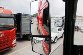 华神HV7&nbsp;牵引车驾驶室                                               图片