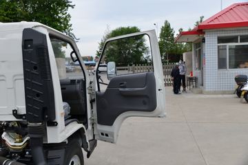 ���� ˳��խ�� 122���� 4X2 4.13����س�(����)(JX5041XLCTG26)ͼƬ