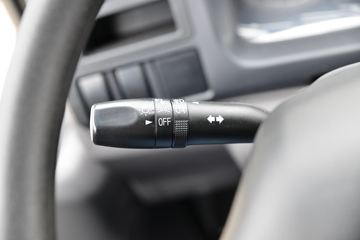 ���� ˳��խ�� 122���� 4X2 4.13����س�(����)(JX5041XLCTG26)ͼƬ