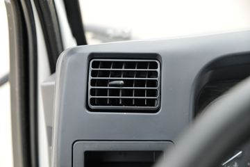 ���� ˳��խ�� 122���� 4X2 4.13����س�(����)(JX5041XLCTG26)ͼƬ