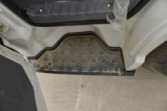 江铃 顺达窄体 122马力 4X2 4.13米冷藏车(国六)(JX5041XLCTG26) 江铃 顺达窄体 122马力 4X2 4.13米冷藏车(国六)(JX5041XLCTG26)