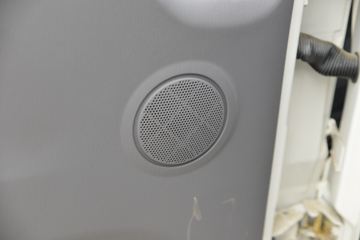 顺达窄体&nbsp;冷藏车驾驶室图片