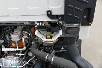 ���� ˳��խ�� 122���� 4X2 4.13����س�(����)(JX5041XLCTG26)ͼƬ