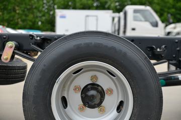 ���� ˳��խ�� 122���� 4X2 4.13����س�(����)(JX5041XLCTG26)ͼƬ